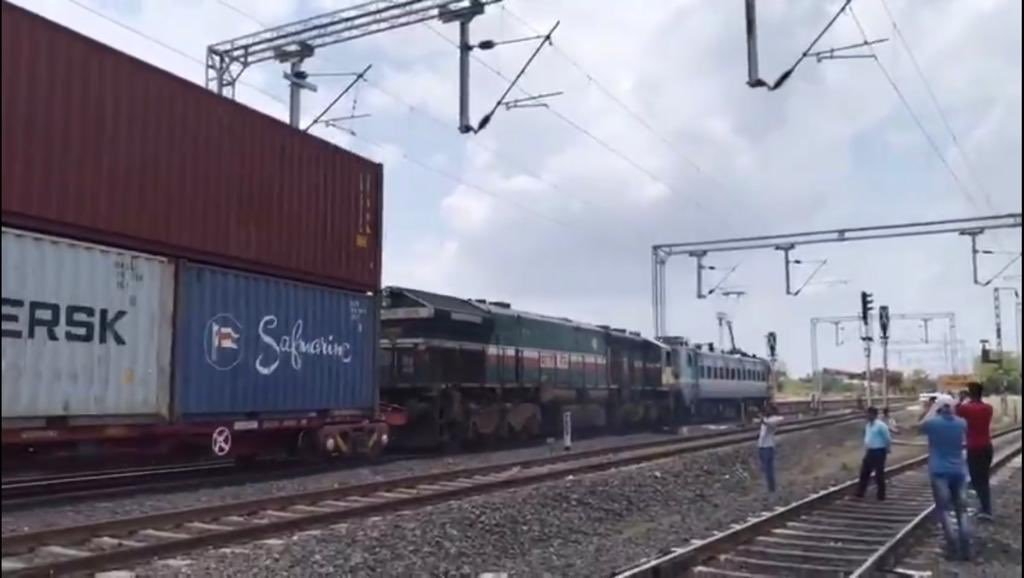 Railways runs Double Stack Container Train in electric zone, creates world record