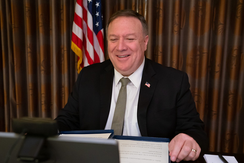 US State Secy Mike Pompeo praises Reliance Jio for rejecting Chinese Huawei