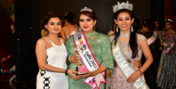 Sanchita Ganguly wins ‘Mrs. Tenacious’ Award
