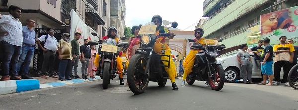 Sunrise Spices collaborates with women bikers to propagate the concept of Durgatinashini across Kolkata