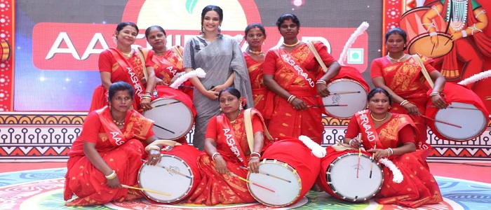 Priyanka Sarkar inaugurates Aashirvaad Atta’s ‘Amaar Maa’ Pandal at Bagh Bazaar